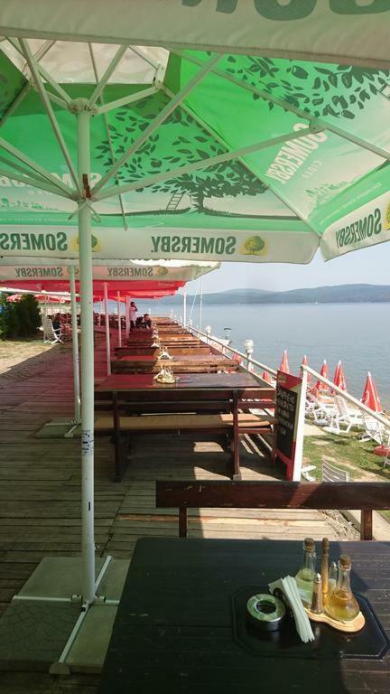Комплекс Белите Къщи Shtarkelovo Gnezdo Eksteriør billede